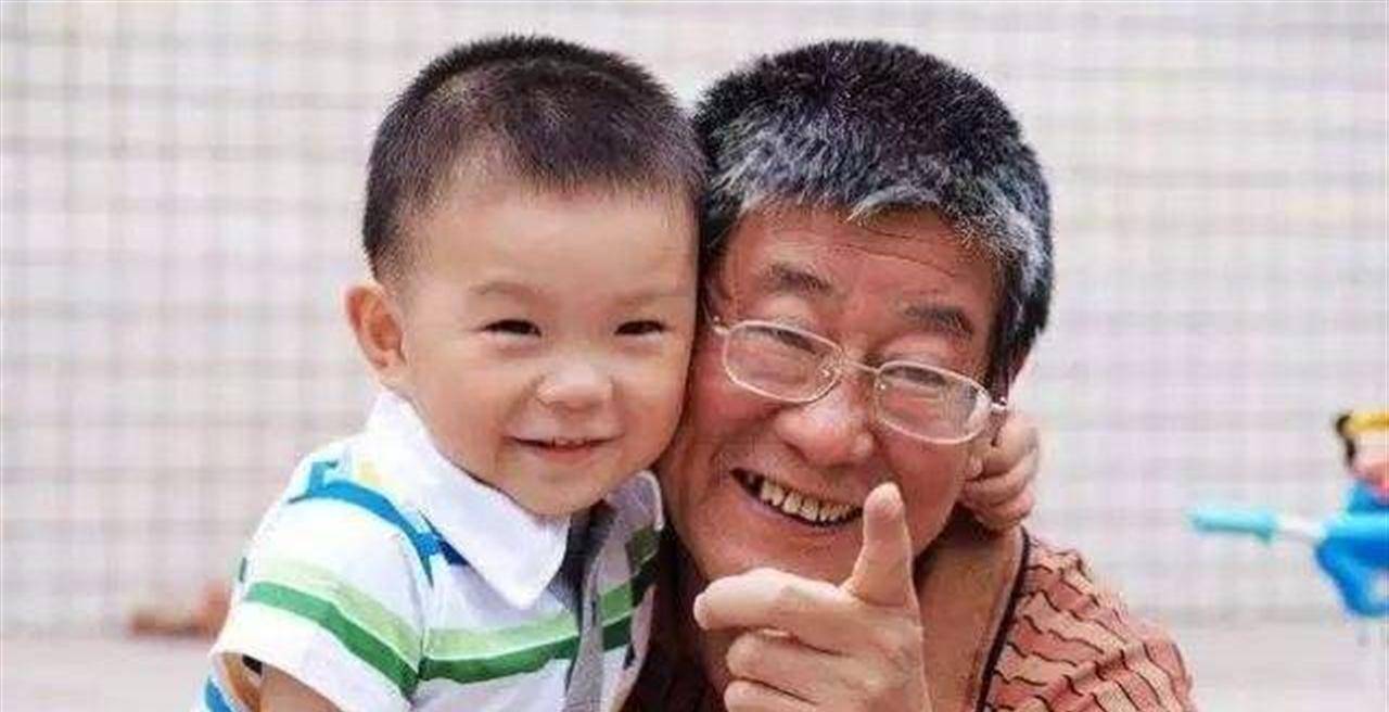 什么是隔代遗传 e62614ef2def48c480f749011b2a9616.jpeg