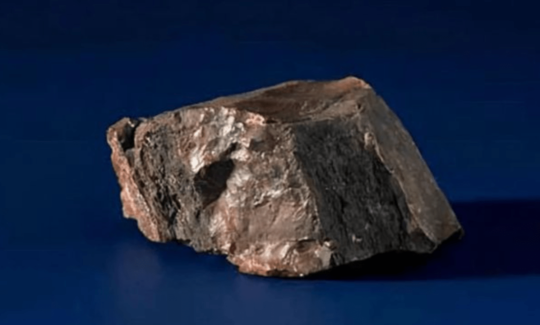 石是 f33446ed6b284c95a17568cd6155b130.png