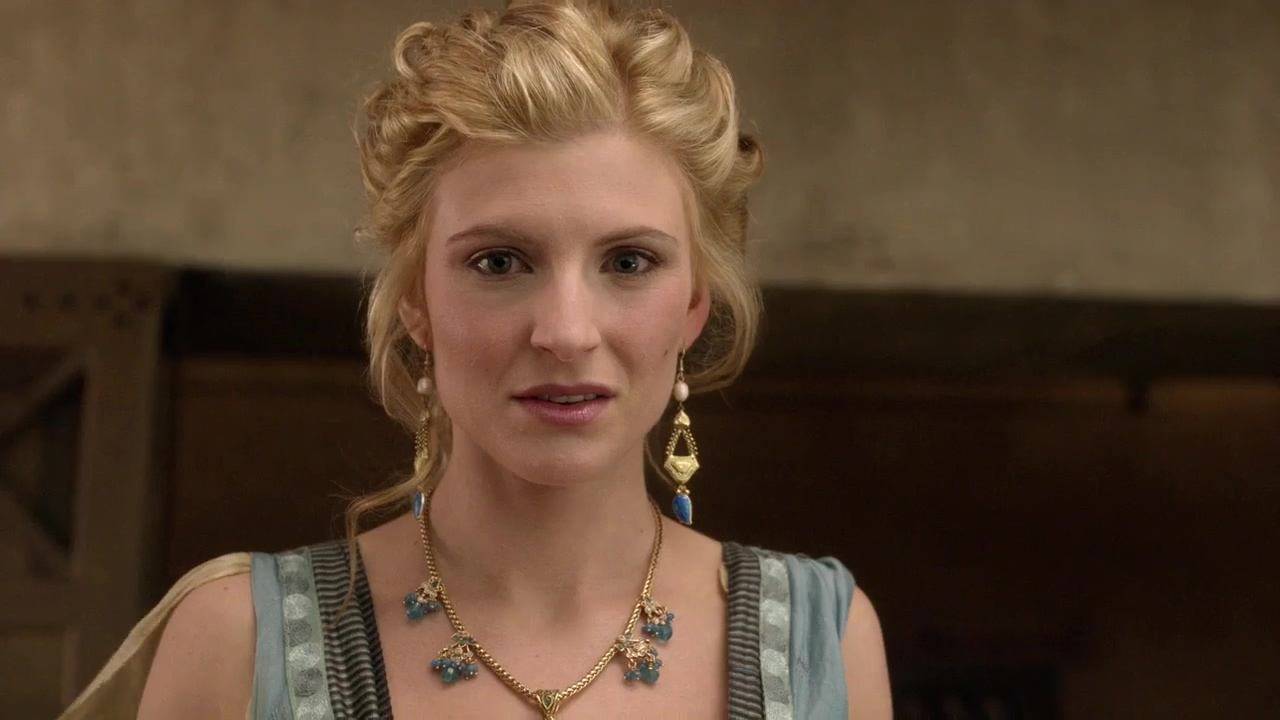 三刷《斯巴达克斯》才懂,伊莉希亚的很多行为,都只是为了活下去