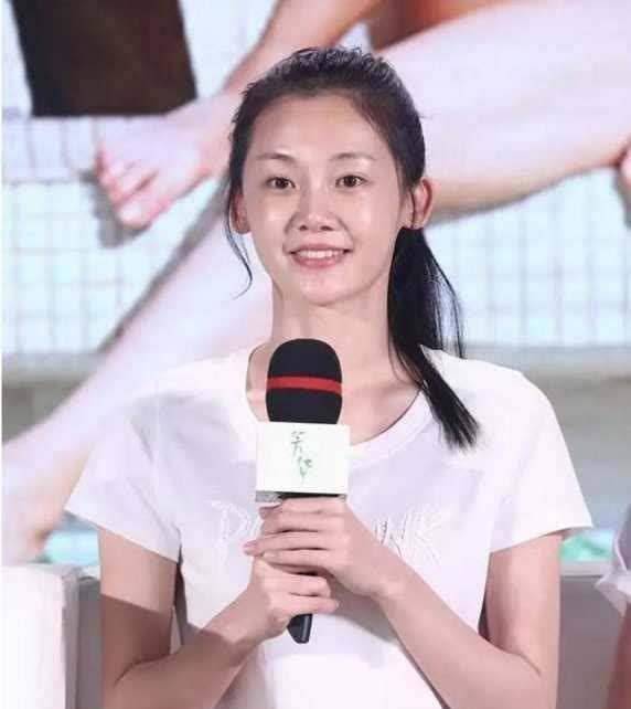 苗苗鼻子她也很美，我只服这4位女星！没有“名品美鼻”，也是大美女