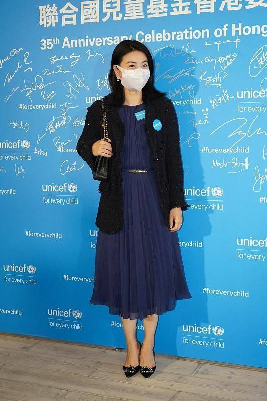 郭晶晶越来越有气质了穿搭明明很普通却藏不住贵气范