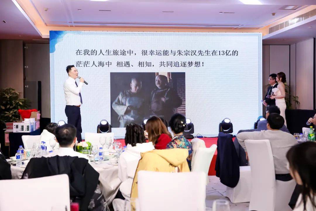 校服|智能校服平台 | 感恩2022,感谢相伴,一路有你