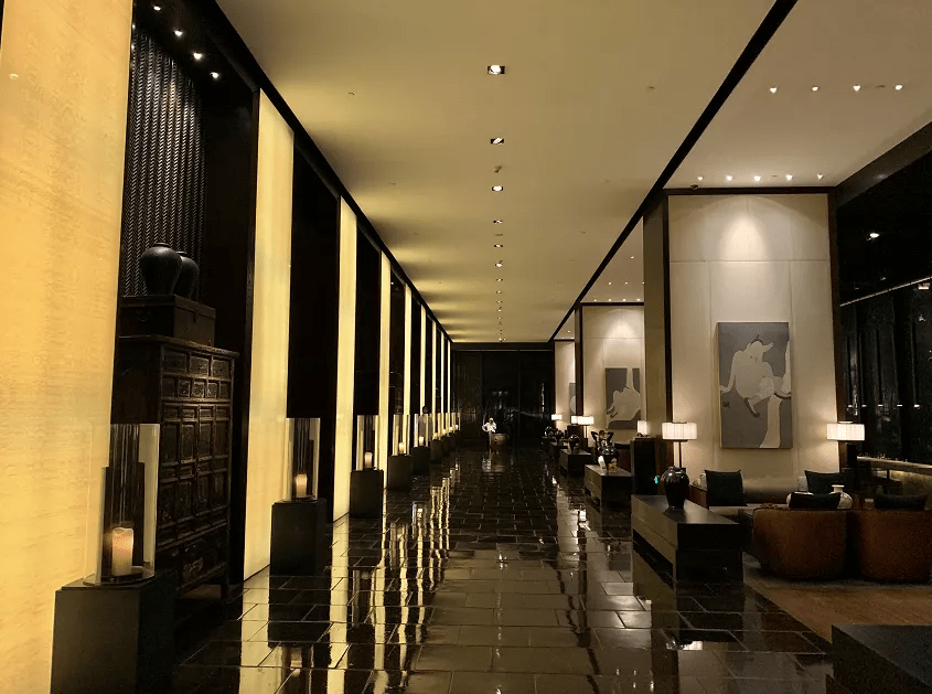 上海璞丽酒店:任岁月流逝,风采依旧_Jaya_Ibrahim_地面