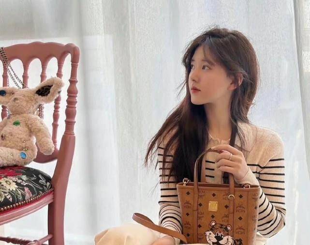 微博怎么看直播回放赵露思 194fa5242f2848d8be082e2a4ab4ad76.jpeg