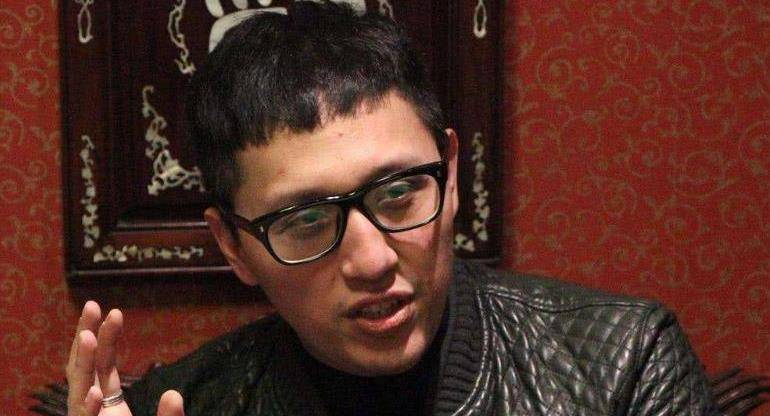 昔日主持一哥,因意外被迫退居幕后,现状惹人唏嘘不已_华少_张家辉