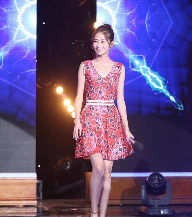 颖儿减肥的具体方法 8b6394014fb94828be88b4891fc23d70.jpeg