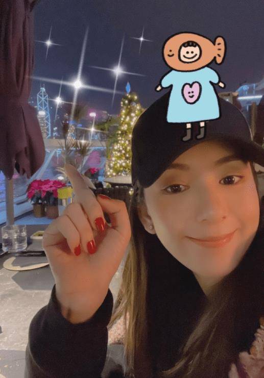 方媛女儿照片 a156e4f130714cc49fb7ef085c37ae46.jpeg