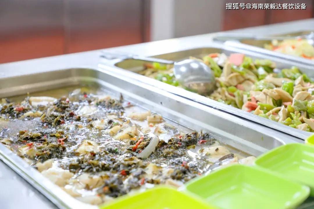 食品|智慧食堂解决方案，万能蒸烤箱真能颠覆团餐场景吗？