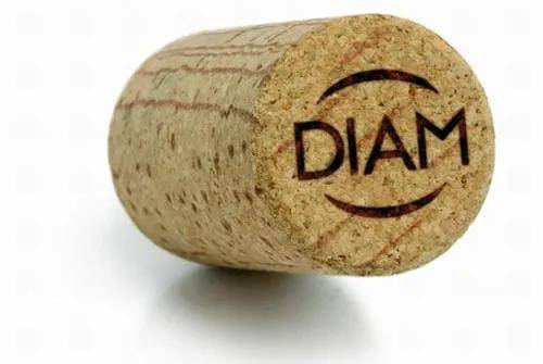 复合|花300块买一瓶螺旋盖的葡萄酒到底亏不亏？