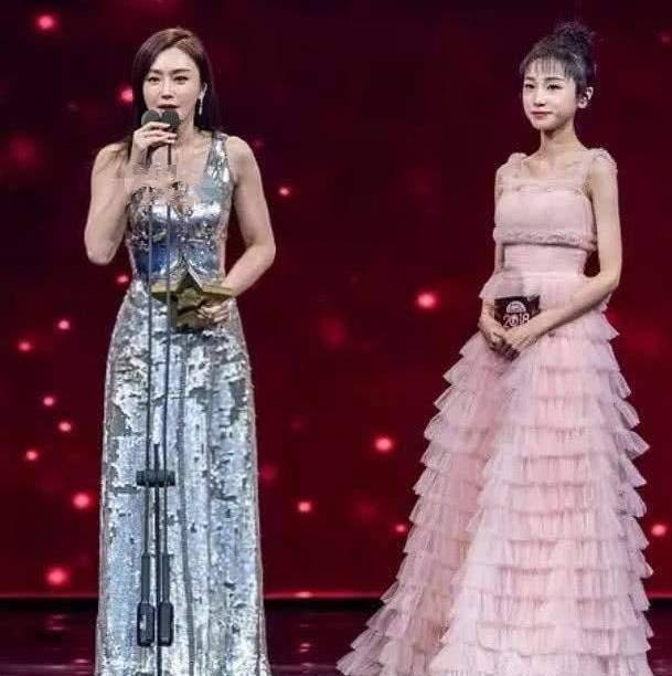 对比 瘦成“排骨”真的好看吗?周冬雨、马思纯同框对比,还是胖点好看