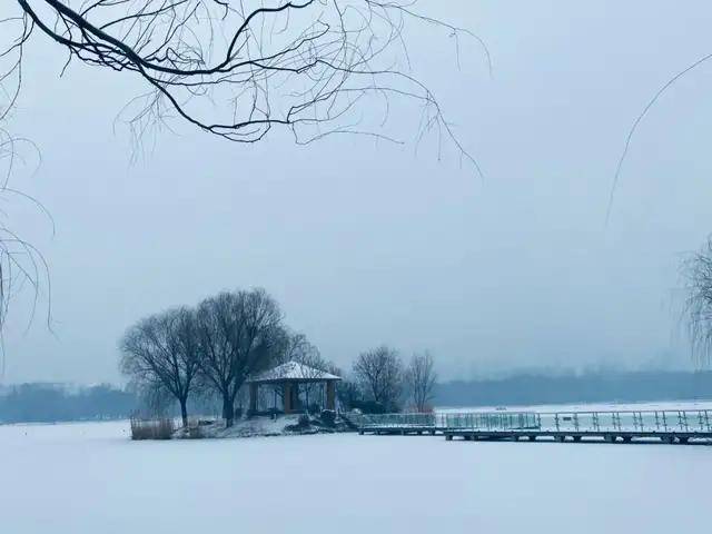 来源|唐山2022初雪，来了！