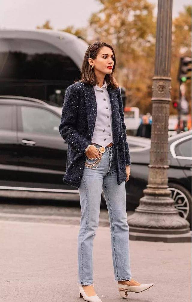 青春 女人一旦上了50岁，建议多穿这4种“减龄穿搭”，上档次还有气质