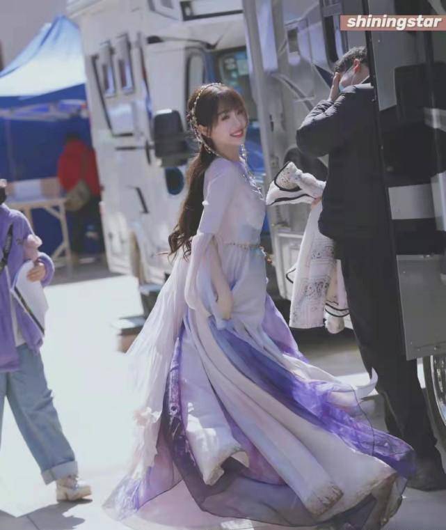 时间|待播剧女主角大婚造型，袁冰妍有两部剧，虞书欣最特别