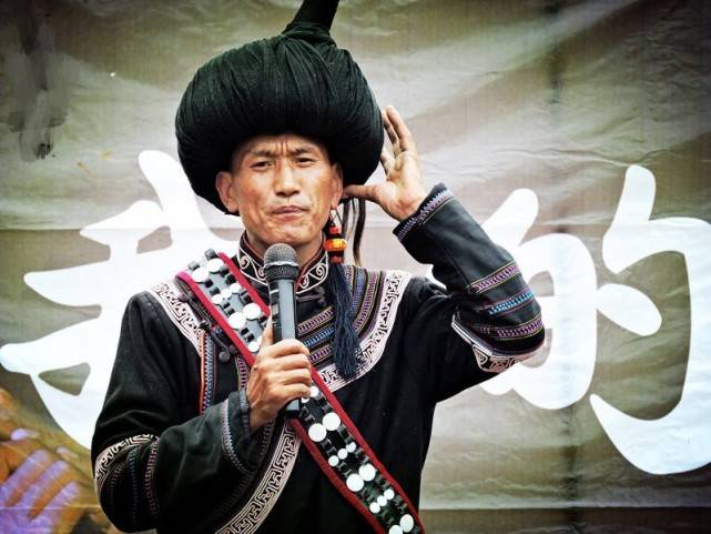 原创知名彝族演员查尔木嘎病逝享年53岁离世前最后画面曝光