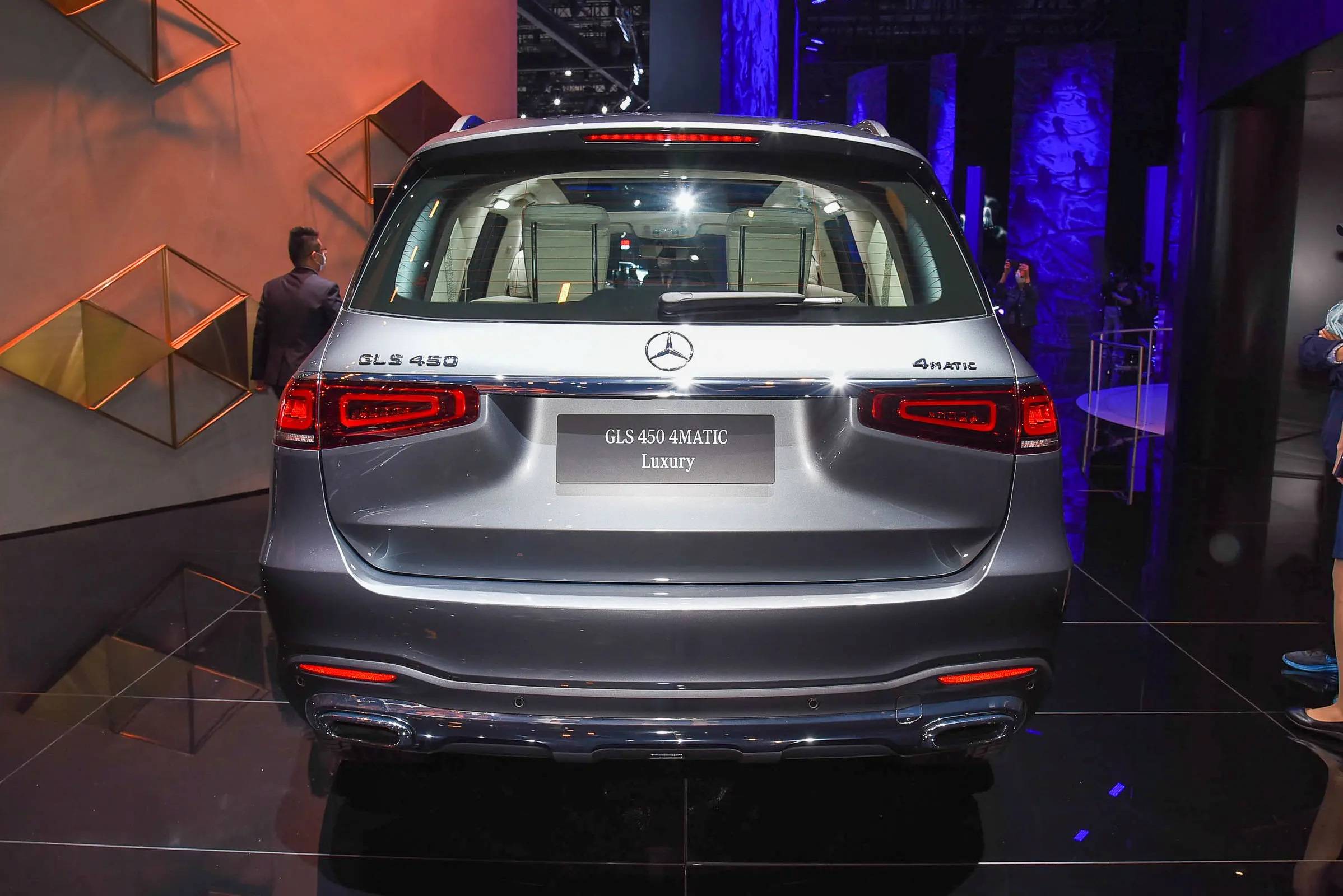 价格有增有减新款奔驰gls上市配置小幅调整