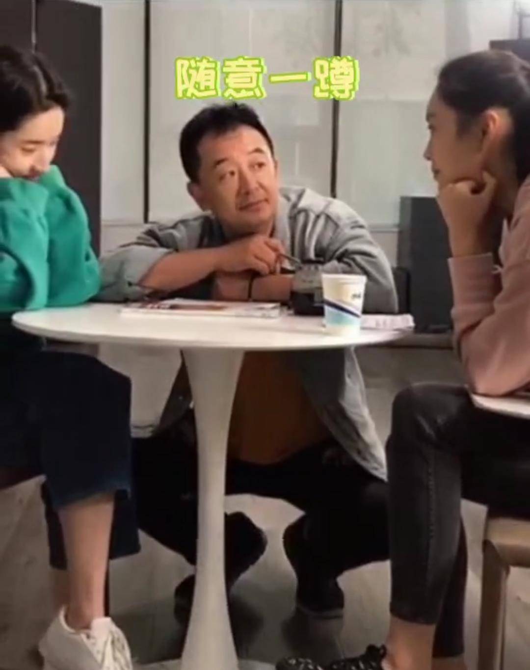 怎么当老师视频 db98841151484366a505e71a19cd5b81.jpeg