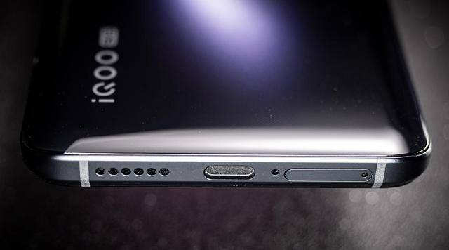 原创最便宜骁龙865发布ufs31闪存小米10系列荣耀v30系列汗颜