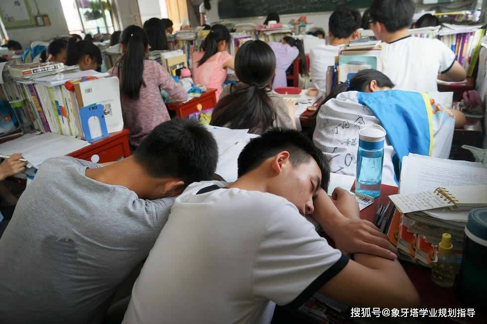 学习高手听课的3个准备细节,中学生大都看不上,差距就在几十秒_效率