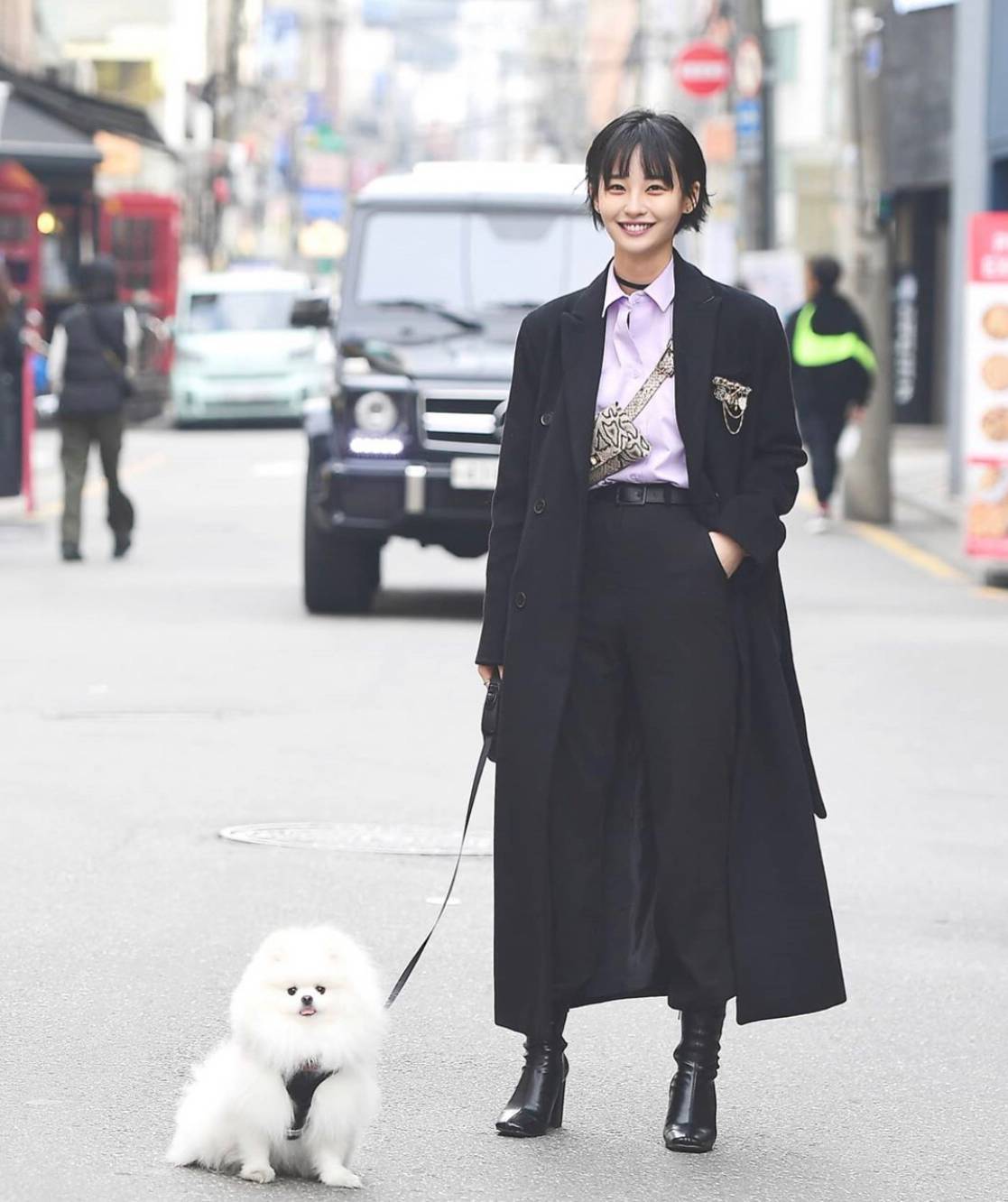 浅色 为啥韩国女孩穿黑色却不沉闷？精髓在这4点，学会你就是时髦精