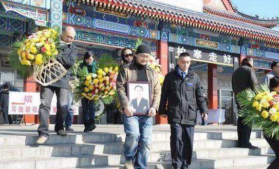原创演员柏寒丈夫离世后她又患癌有海清替我养儿子我再没遗憾