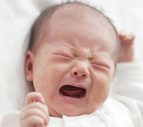 几个月的婴儿可以看见人 7670f7fa0d9943e9b2091823a89ca8c7.jpeg