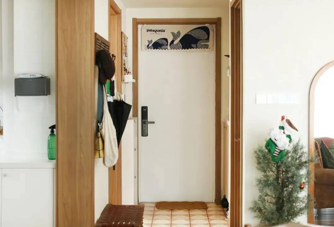 装饰柜子一般深度多少 86dc84c23f6b453996cf5b502b52dbab.jpeg