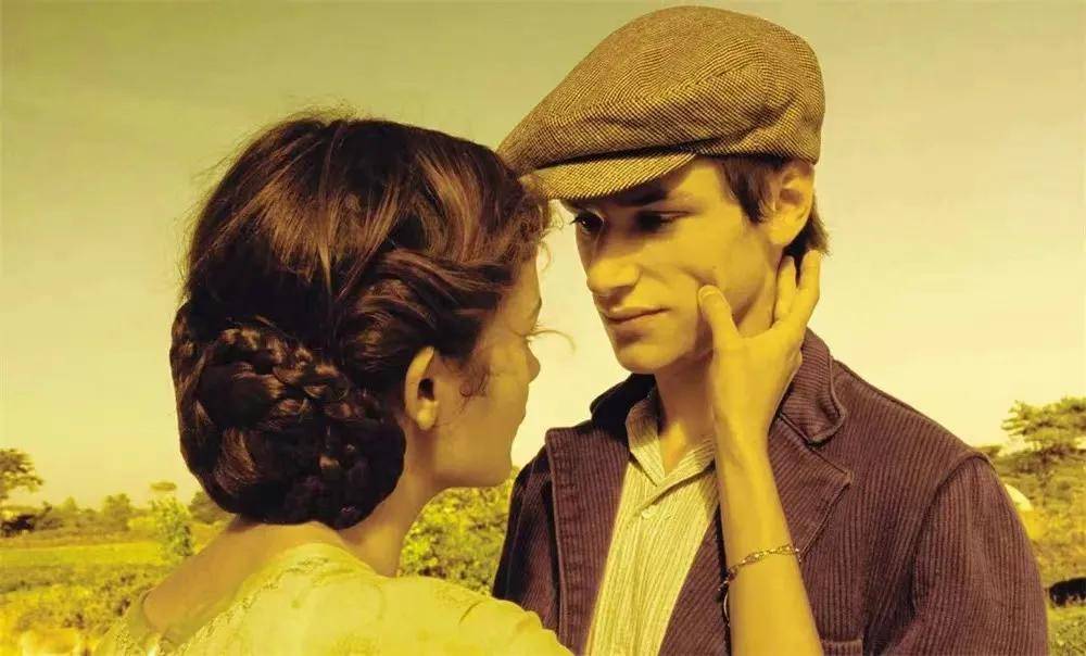 青年|法国第一美男意外身亡,连总统马克龙也为他哀悼