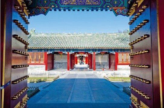 北京私藏第一豪宅，简直比帝王还享受，一根柱子值27亿门票仅40