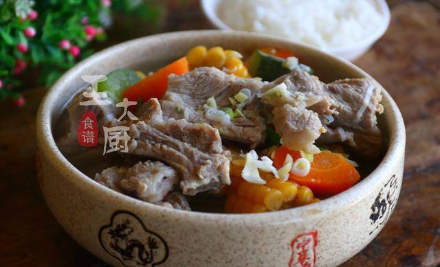 排骨汤的做法大全家常 d317cfbd69f1446fa4d1830a9a9414d7.jpeg