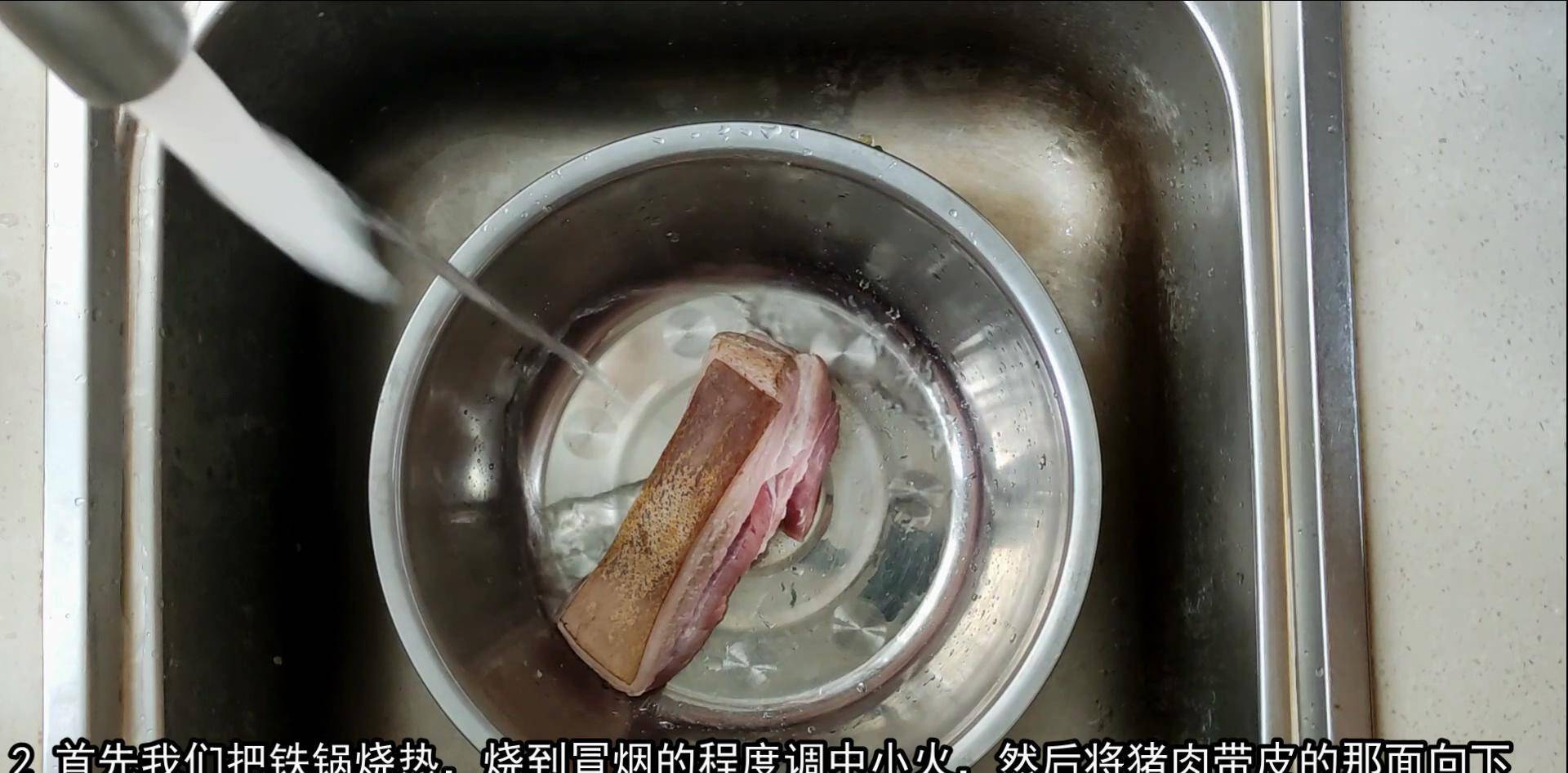 姜片|強(qiáng)身健體 茶樹(shù)菇炒肉，不加味精自來(lái)鮮 抗氧化 增強(qiáng)體質(zhì)防感冒