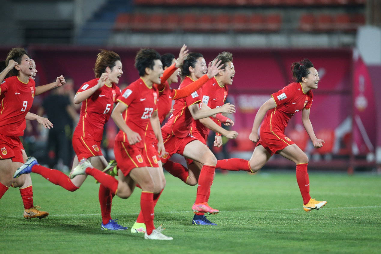 实力|水庆霞赛后拒绝一件事！中国女足给男足指明道路：选择“好教练”