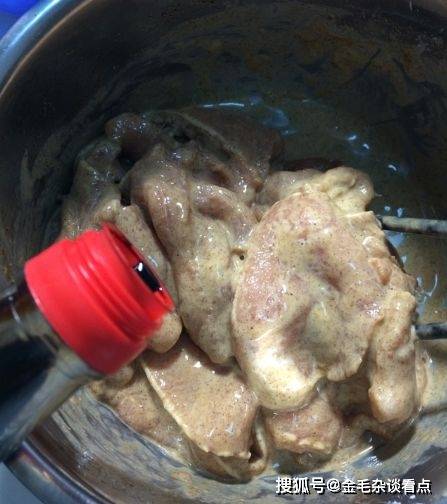 冰箱怎么放肉好 c0706b826f084dc481a4a1c2aac74768.jpeg