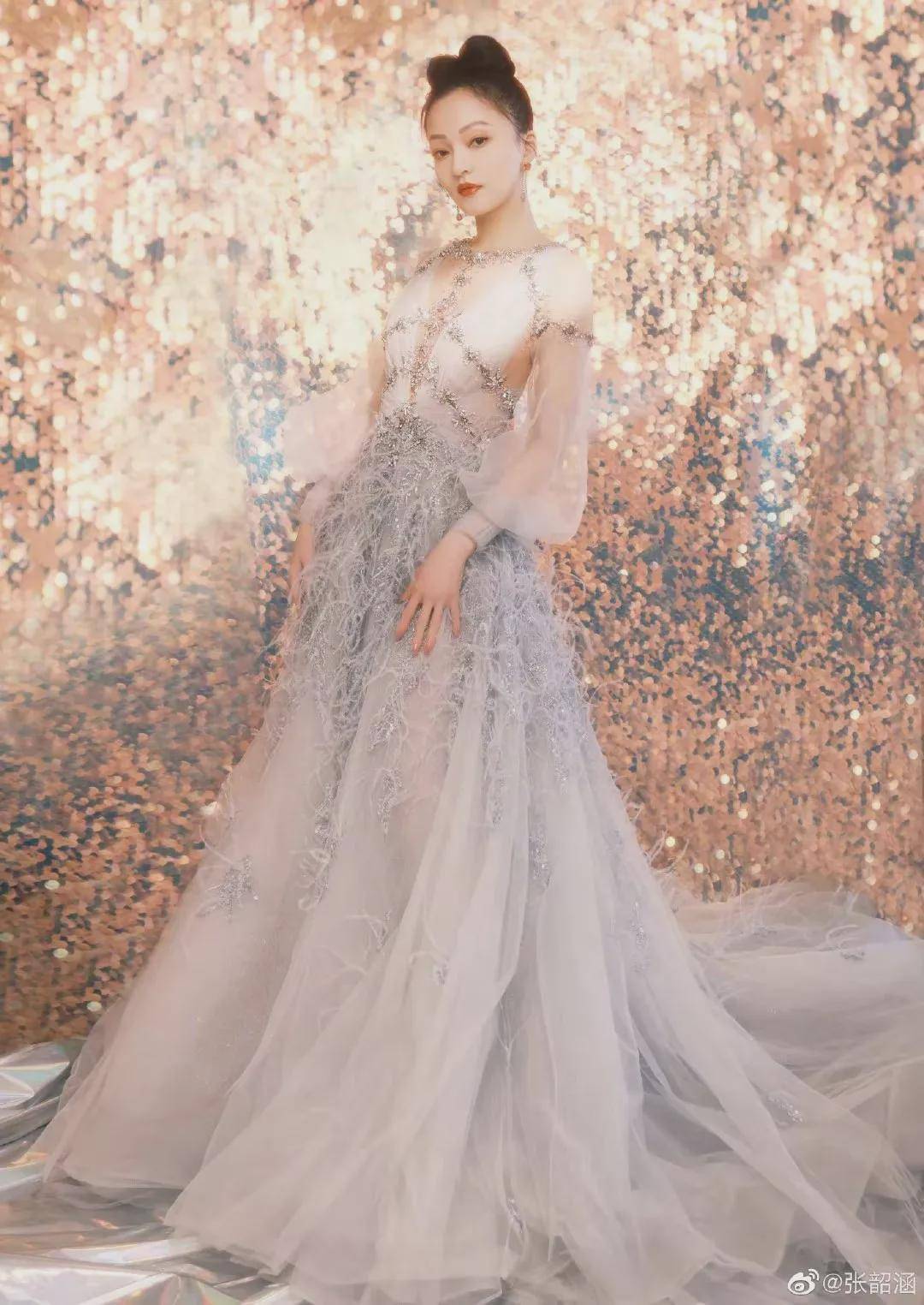 设计 惊艳虎年,春晚也可走在时尚前沿!