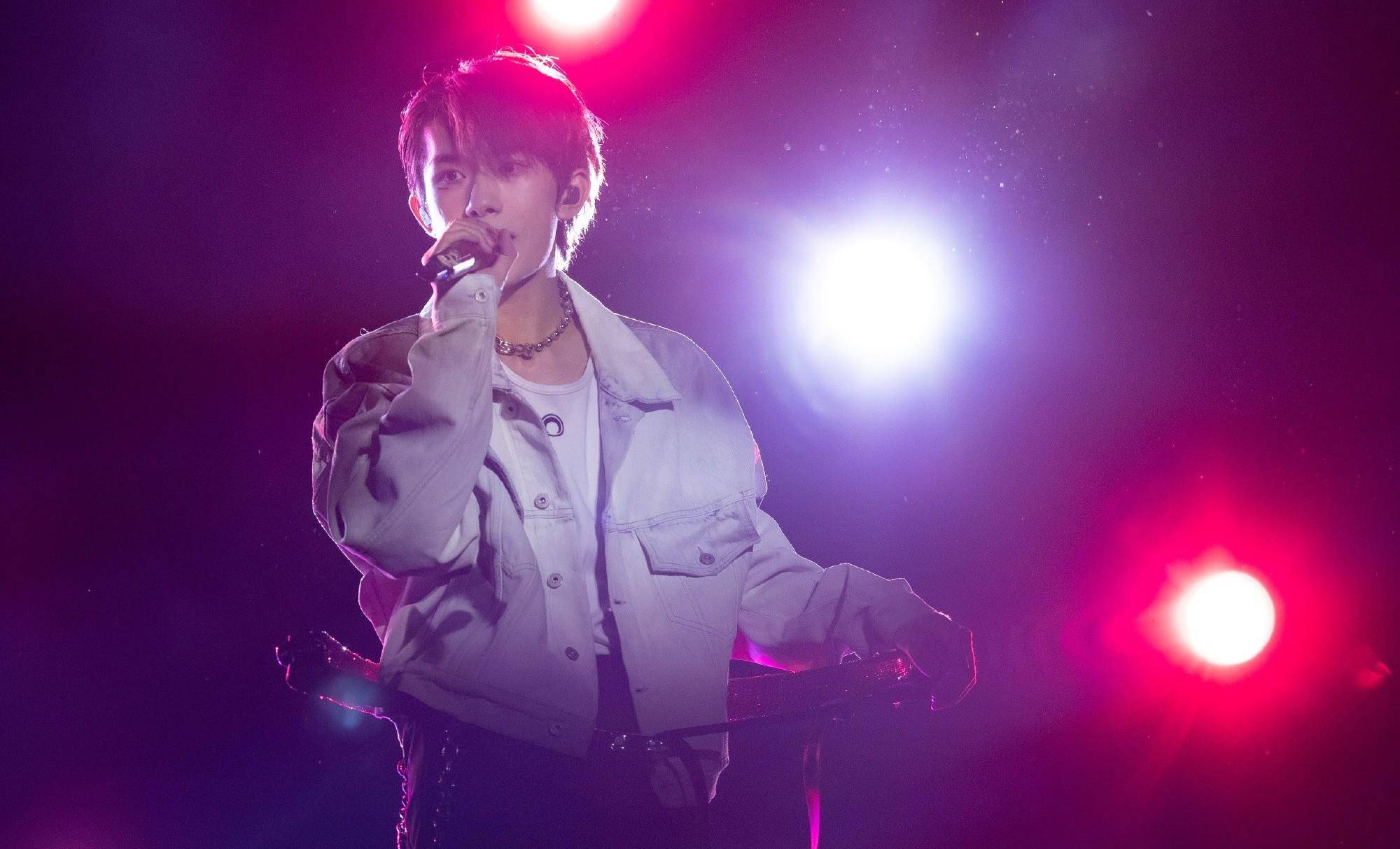 易烊千玺玊尔演唱会完整版在哪里看 ae3e2cc08a2b4a68bf6e7c761a64bddd.jpeg