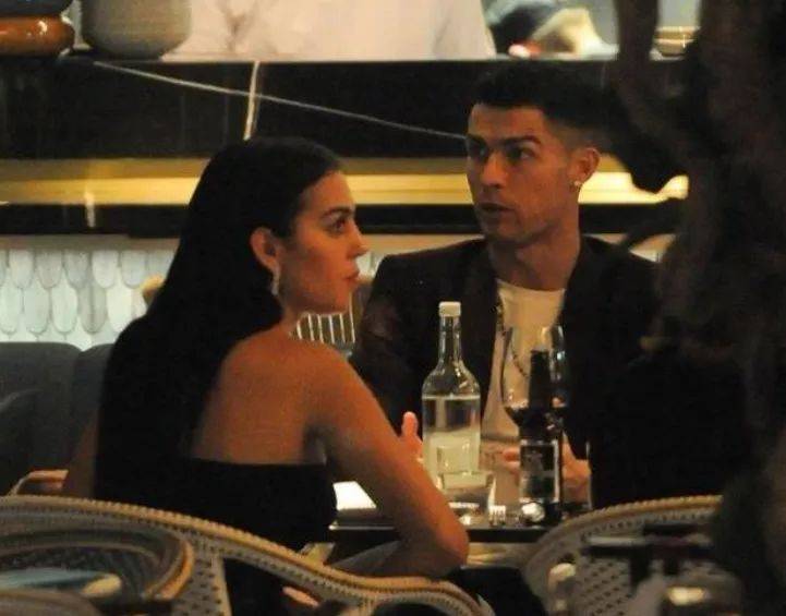 循迹|华裔天才品酒师:我用三句话,让美国人为我花了三千万