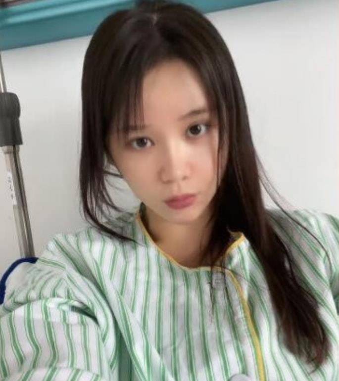 公众新版周芷若被嘲整容脸，演员本人素颜出镜回应，疑似甩锅造型师