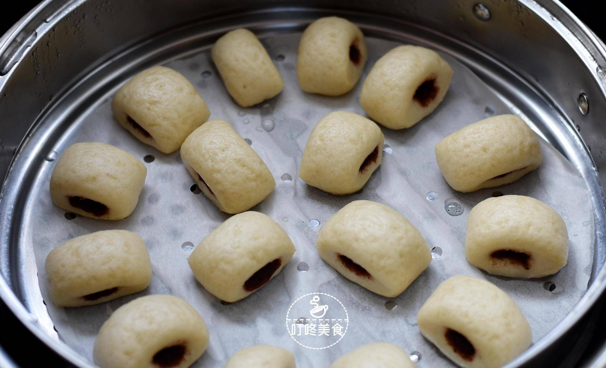 蒸屉|孩子不吃早餐，试试这样做，好吃好看又营养，儿子一次能吃20个！