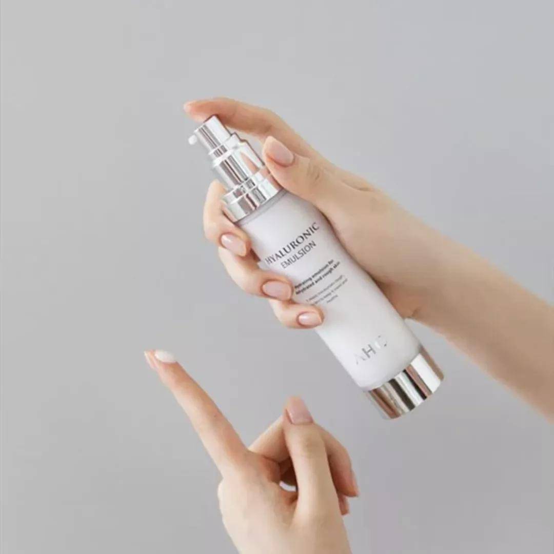 新颜开工焕新颜｜这6组水乳让你不惧春日干燥