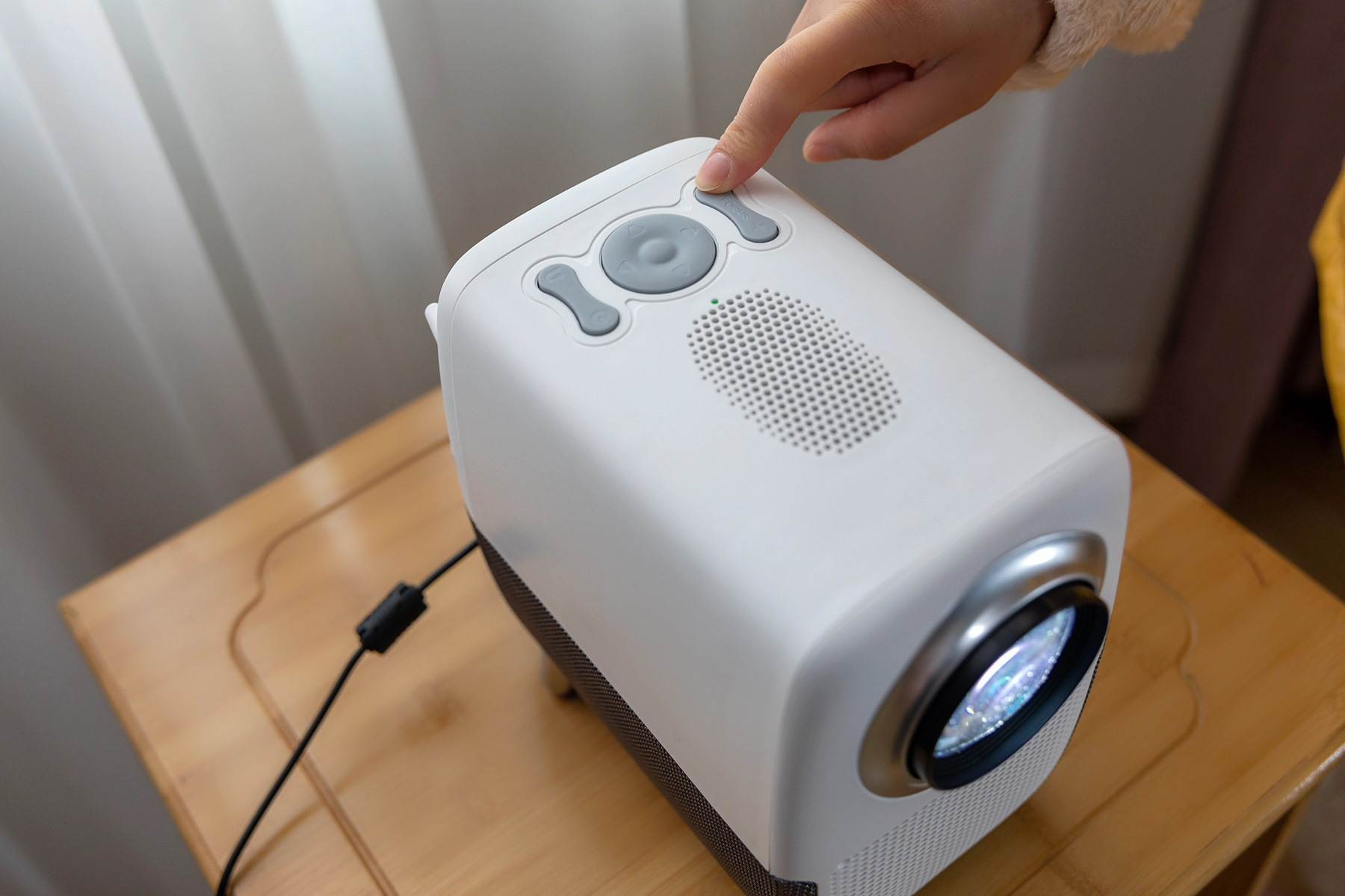 春节假期，把“电影院”搬回家，泰捷WEBOX T1S 投影仪全面评测