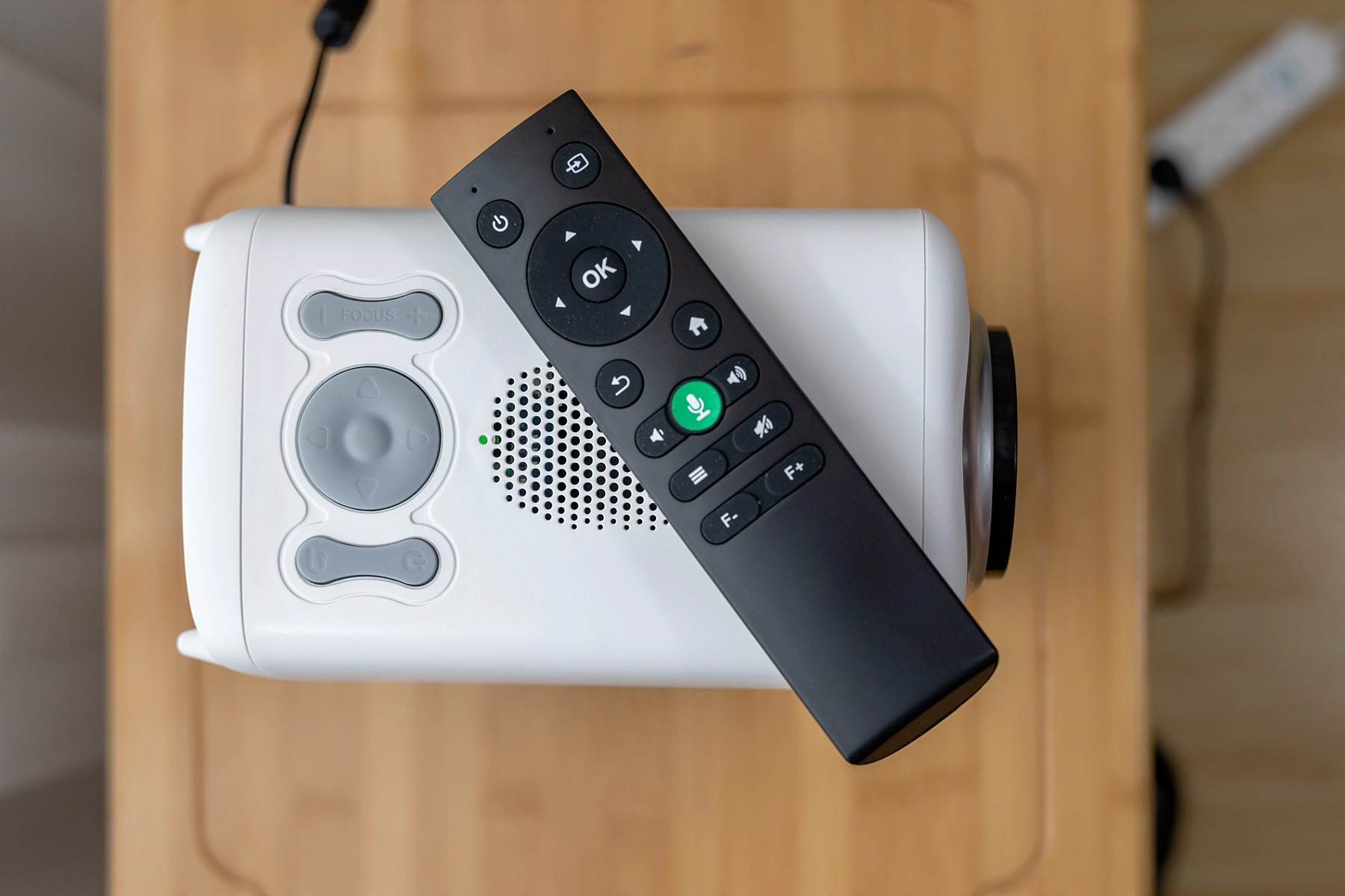 春节假期，把“电影院”搬回家，泰捷WEBOX T1S 投影仪全面评测