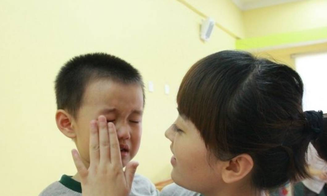 人怎么才能不哭 ce1adc459302462e9cb1eed1fcbedace.jpeg