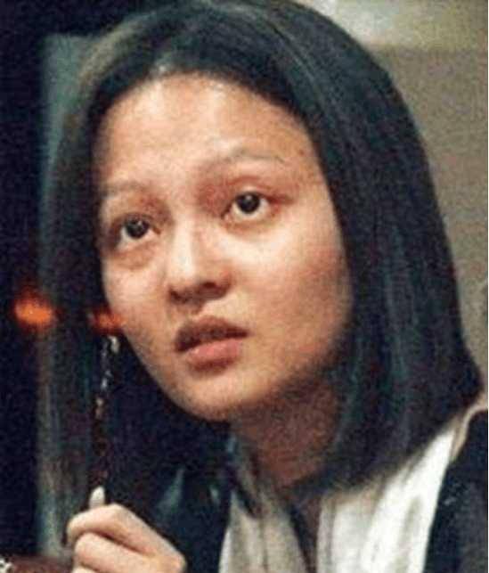 女神看了明星的素颜照后, 才发现原来卸妆的他们跟路人也没什么区别