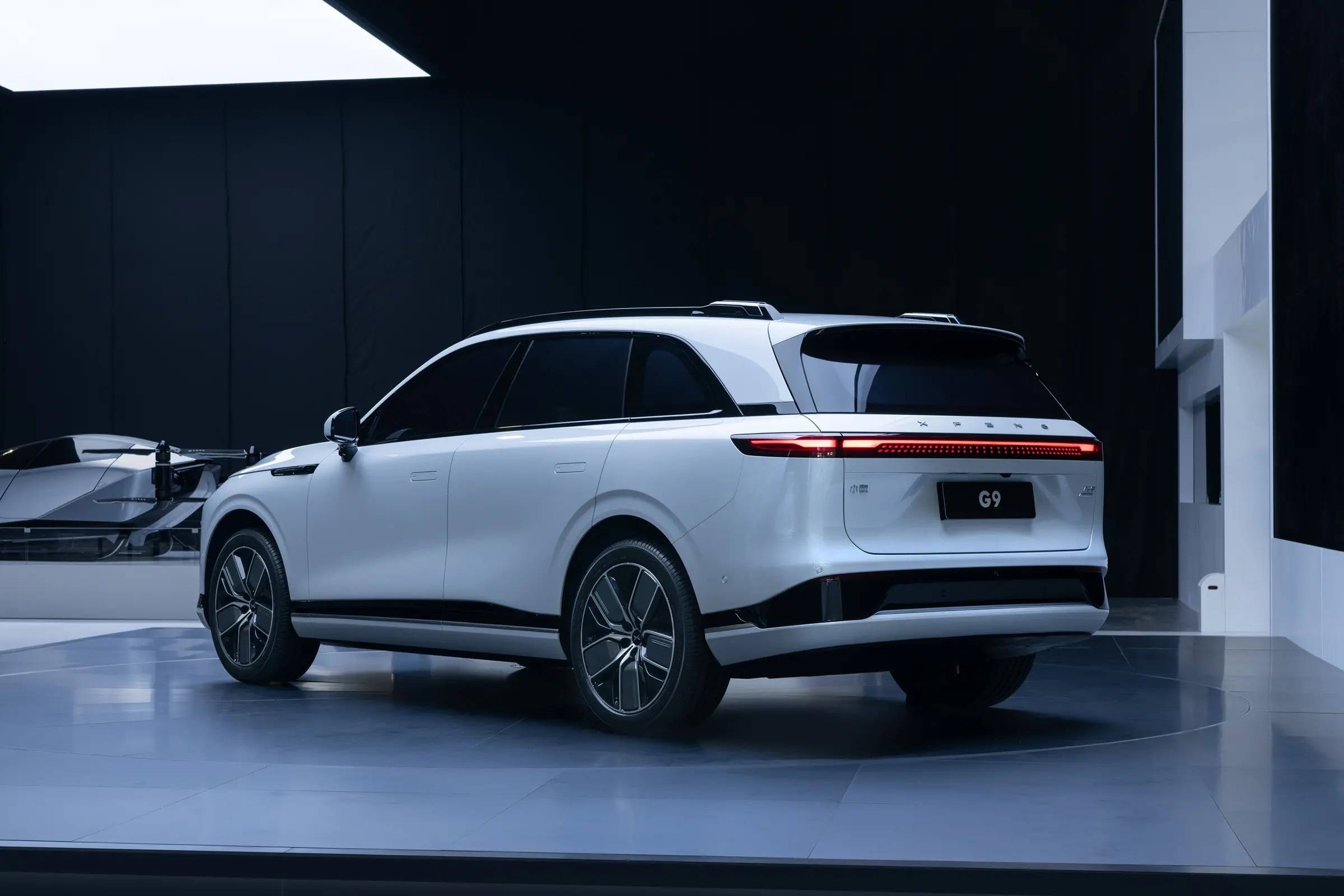 定位中大型suv 小鹏g9有望4月份开启预售 最快8月底交付_搜狐汽车