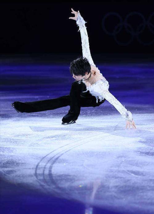 那个和羽生结弦撞在一起的"一名运动员",你们还记得吗_闫涵_比赛_选手