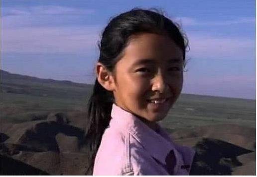 变形计:农村女孩被城市妈妈宠成"公主",结束后美到父母不敢认_吴欣媛