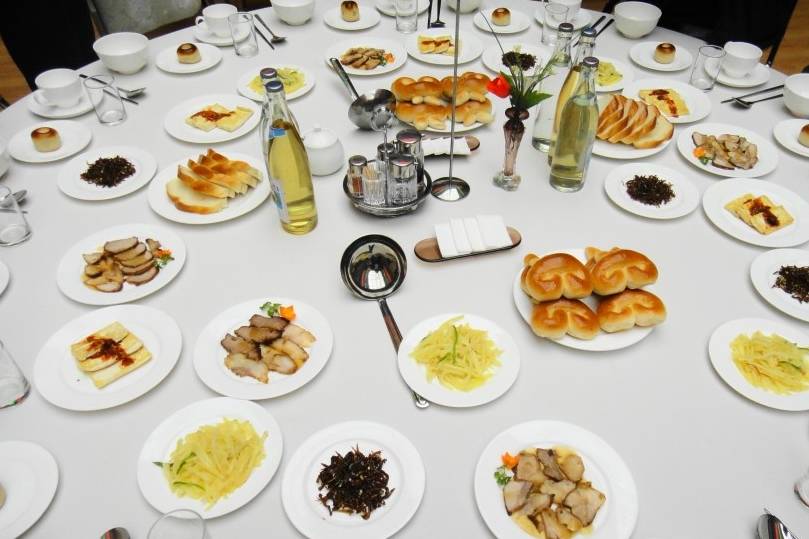 什么|朝鲜美食之旅：五十块钱在朝鲜能吃到什么东西？