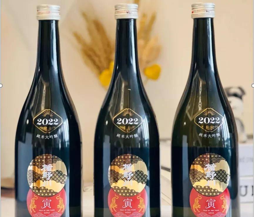 贵庆|虎年限定酒款,国外品牌纷纷追捧文化