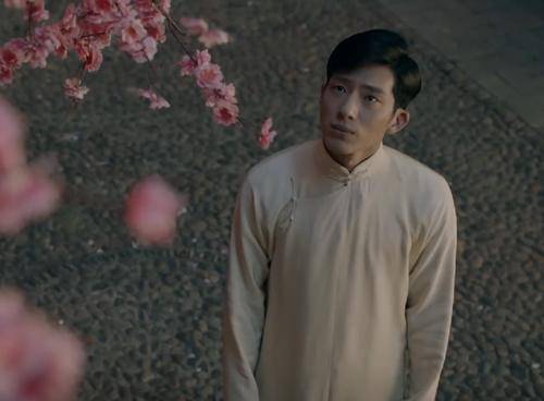 南烟斋笔录|刘亦菲新剧运气真“好”,积压4年热度不减反增,几位配角全火了