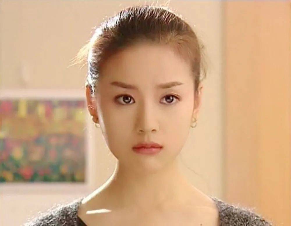 女郎皮相美人不扛老!从林心如到陈德容,花期又短又显老,就美那几年