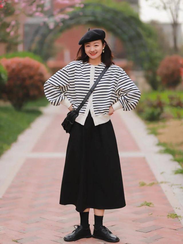 颜色 不管是奶奶衫、还是碎花裙,要想去掉“土气”,靠这3技轻松破解